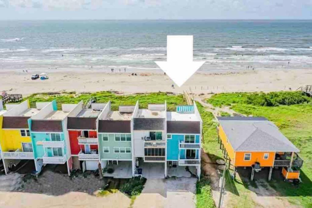 Beachfront Retreat! 3 Steps To Walkover! Surfside Beach Exterior photo